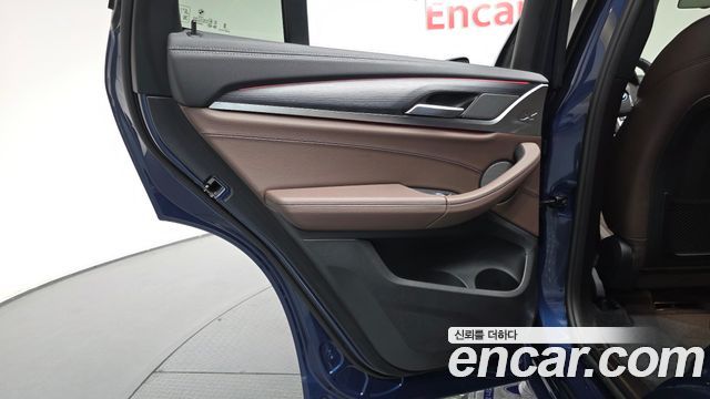 BMW iX3 2025 — photo 15