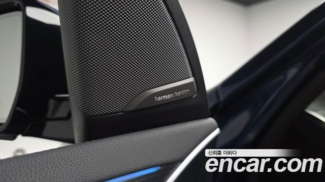 BMW iX3 2025 — photo 34