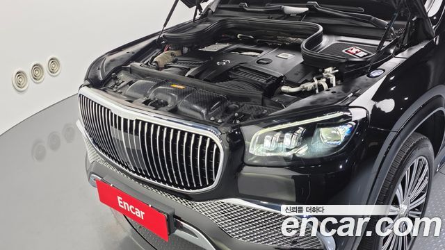 Mercedes-Benz GLS-Class 2023 — photo 6