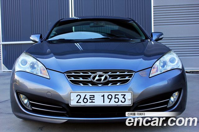 Hyundai Genesis 2010 — photo 16
