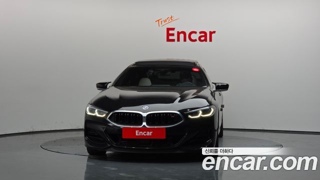 BMW 8-Series 2022 — photo 3