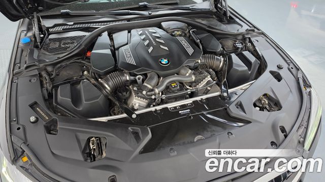 BMW 8-Series 2022 — photo 6