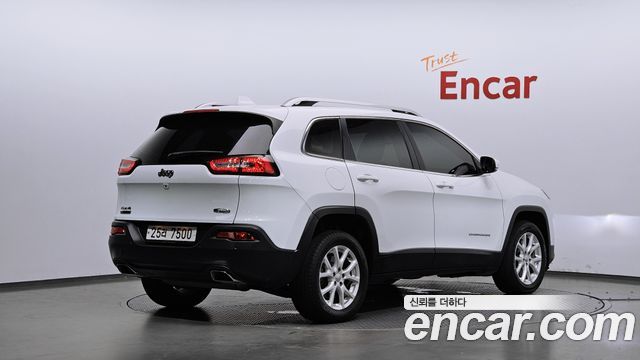 Jeep Cherokee 2015 — photo 2