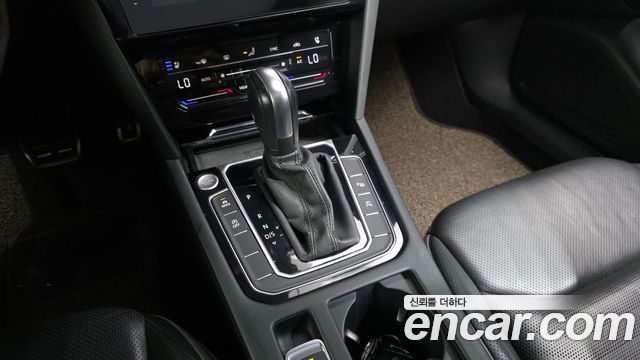 Volkswagen Arteon 2022 — photo 12