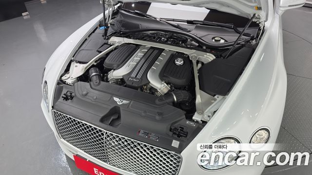 Bentley Continental 2020 — photo 6