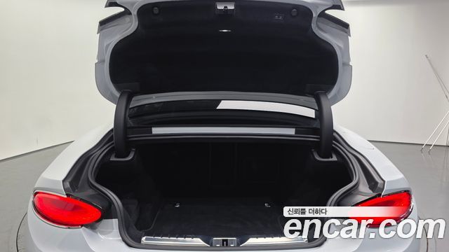 Bentley Continental 2020 — photo 20