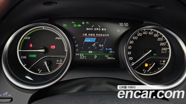 Toyota Camry 2019 — photo 11