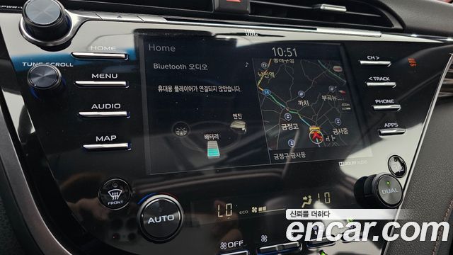 Toyota Camry 2019 — photo 20