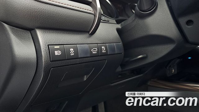 Toyota Camry 2019 — photo 26