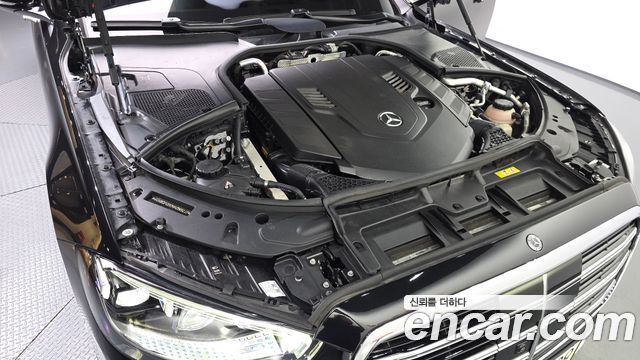 Mercedes-Benz S-Class 2021 — photo 6