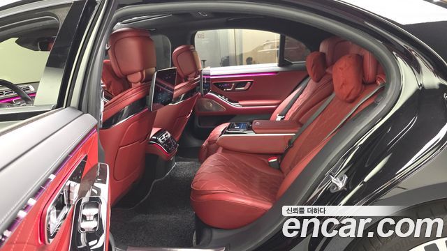 Mercedes-Benz S-Class 2021 — photo 16