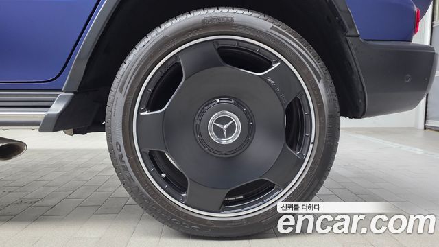 Mercedes-Benz G-Class 2023 — photo 7