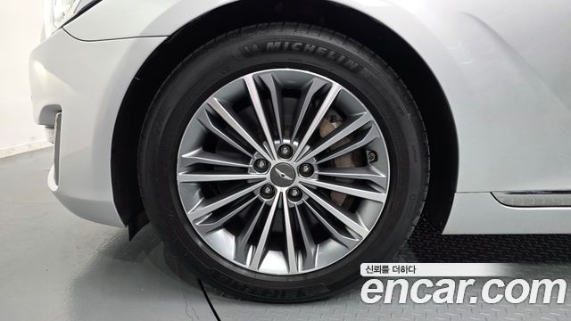 Genesis EQ900 2016 — photo 5