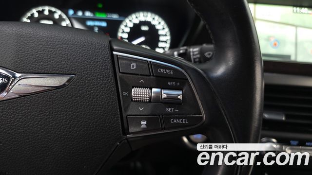 Genesis EQ900 2016 — photo 18