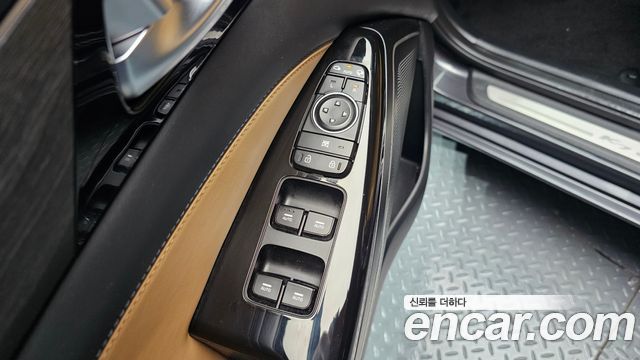 Kia K7 2020 — photo 24