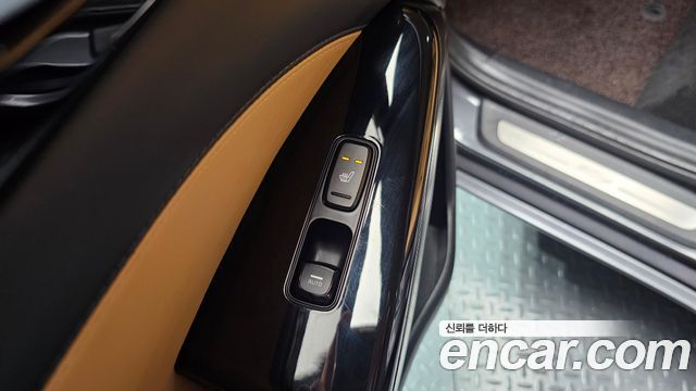 Kia K7 2020 — photo 29
