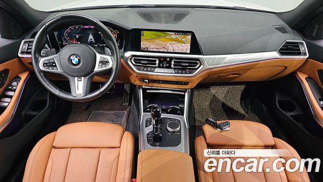 BMW 3-Series 2022 — photo 10