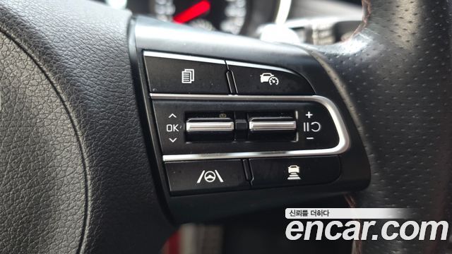 Kia Stinger 2023 — photo 24