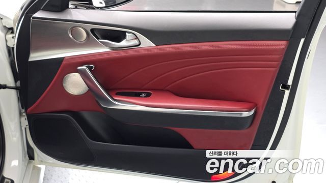 Kia Stinger 2023 — photo 15
