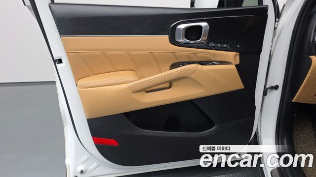 Kia Sorento 2022 — photo 14