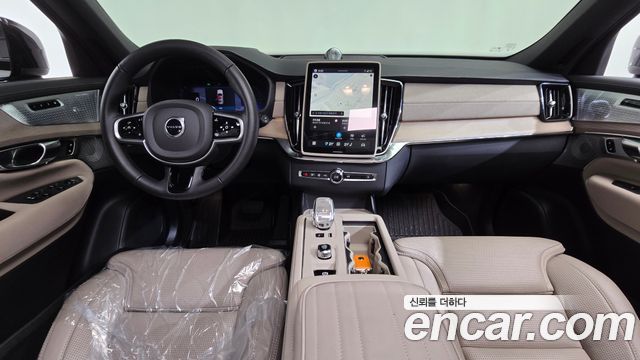 Volvo XC90 2026 — photo 10
