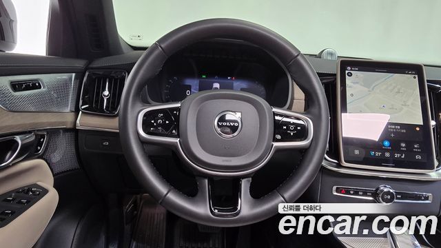 Volvo XC90 2026 — photo 19