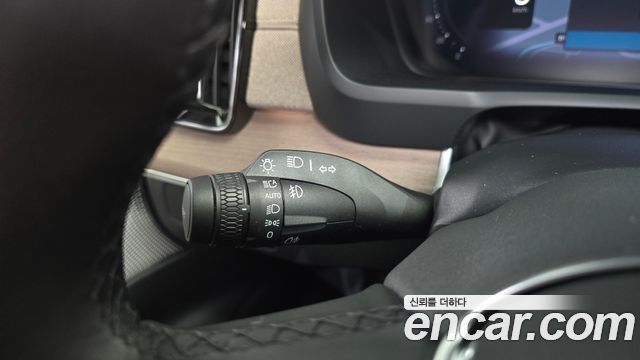 Volvo XC90 2026 — photo 27