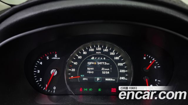 Kia Sorento 2016 — photo 11
