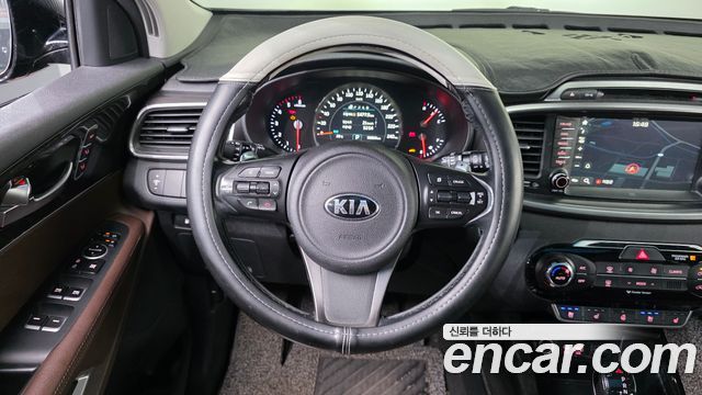 Kia Sorento 2016 — photo 19