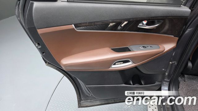 Kia Sorento 2016 — photo 15