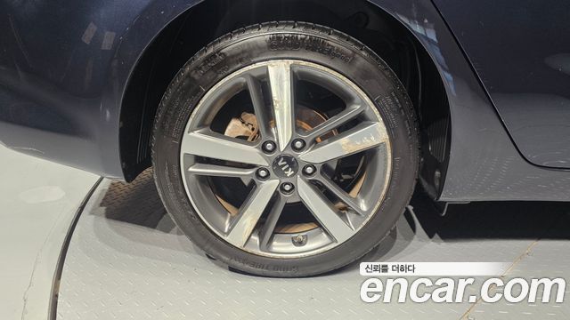Kia K3 2017 — photo 5