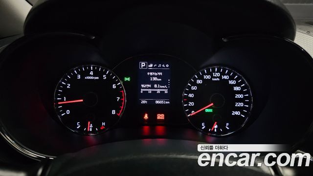 Kia K3 2017 — photo 11