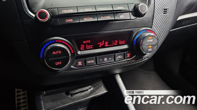 Kia K3 2017 — photo 25