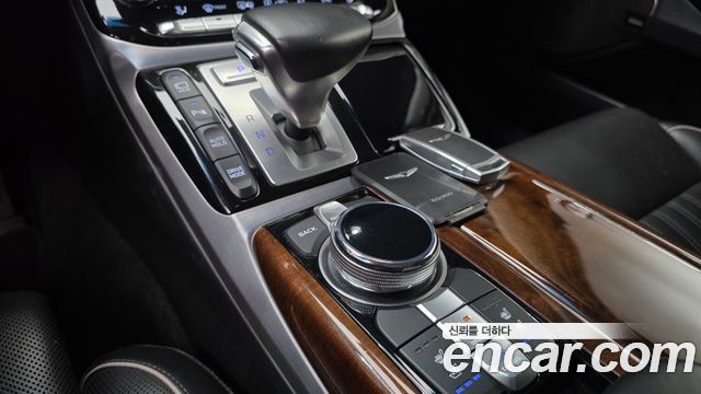 Genesis EQ900 2016 — photo 9