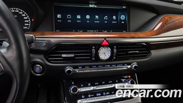 Genesis EQ900 2016 — photo 15