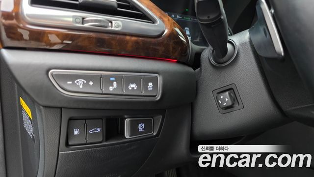 Genesis EQ900 2016 — photo 18