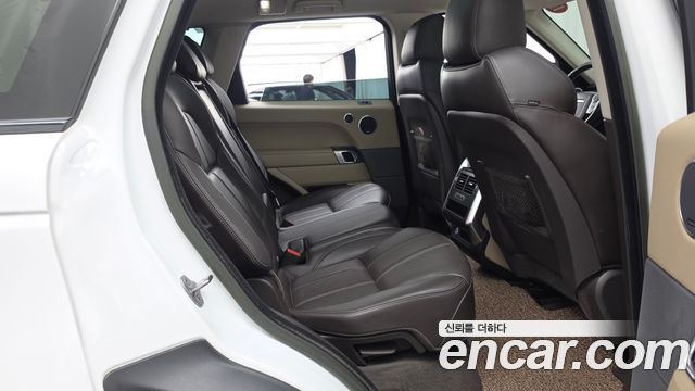 Land Rover Range Rover Sport 2015 — photo 12