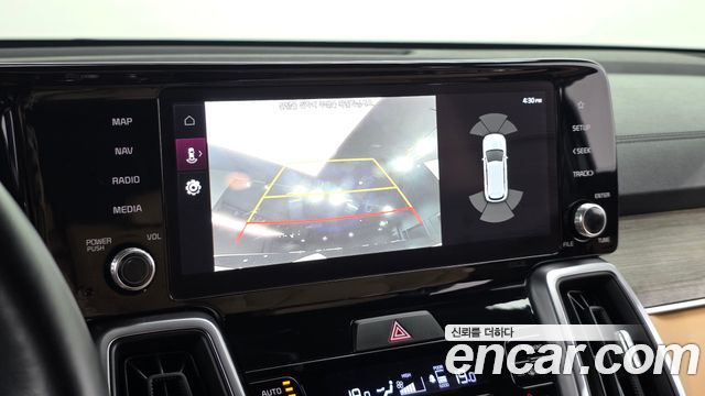 Kia Sorento 2022 — photo 20