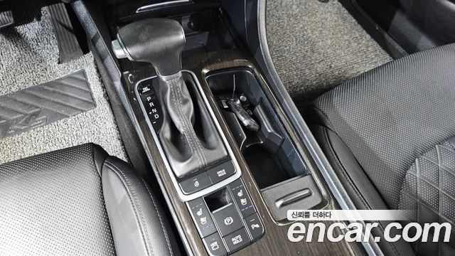Kia K5 2019 — photo 12