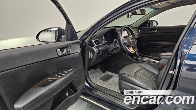 Kia K5 2019 — photo 13