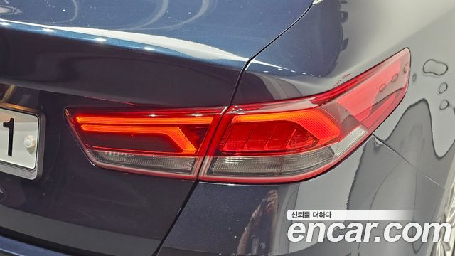 Kia K5 2019 — photo 9
