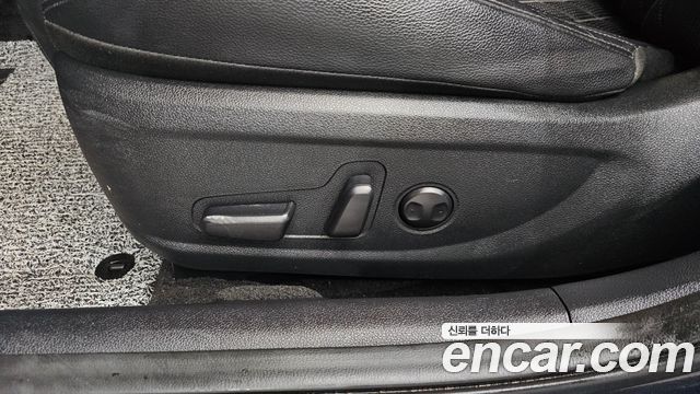 Kia K5 2019 — photo 32