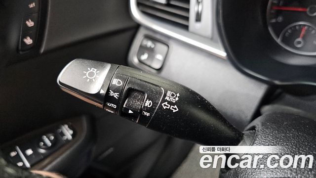 Kia K5 2019 — photo 35