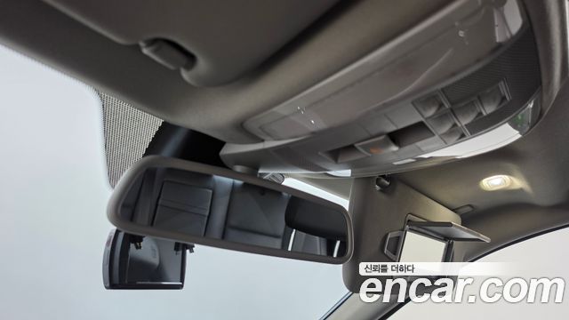 Mercedes-Benz C-Class 2009 — photo 18