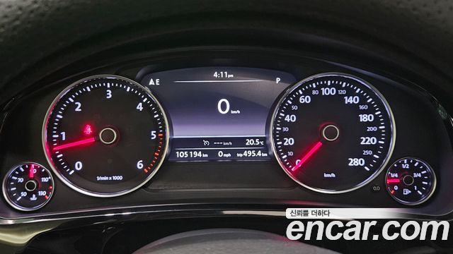 Volkswagen Touareg 2014 — photo 8