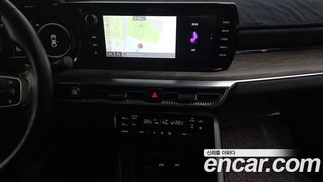 Kia K5 2022 — photo 15