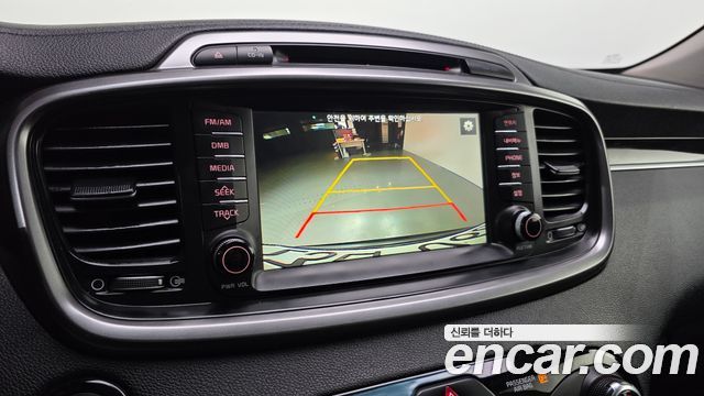 Kia Sorento 2016 — photo 21
