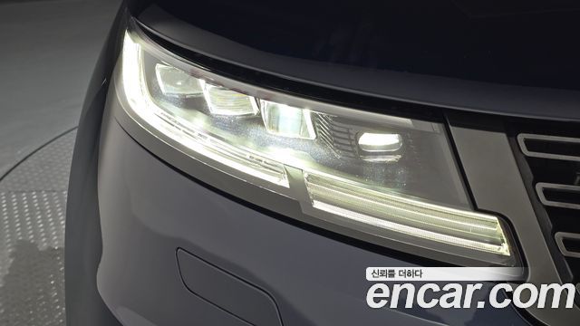 Land Rover Range Rover Sport 2023 — photo 8