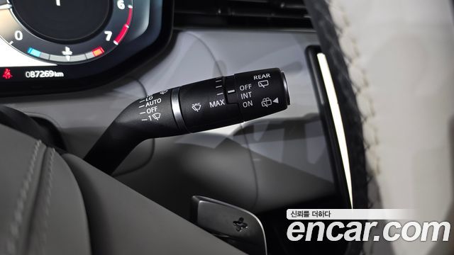 Land Rover Range Rover Sport 2023 — photo 27