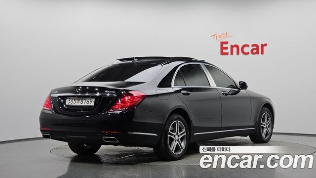 Mercedes-Benz S-Class 2015 — photo 2